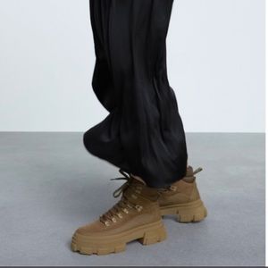 ZARA SIZE 5 BOOTS